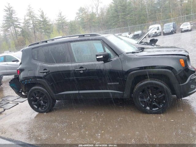 2017 JEEP RENEGADE ALTITUDE 4X4 14
