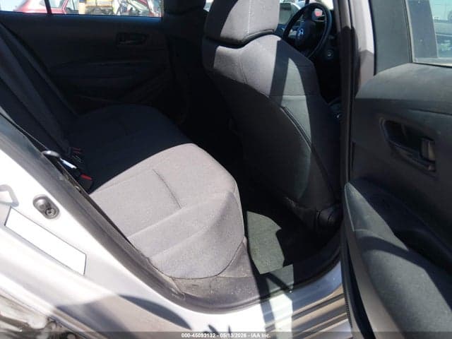 2022 TOYOTA COROLLA LE 8