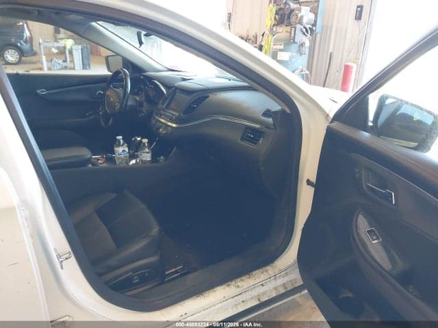 2017 CHEVROLET IMPALA 1LT 5