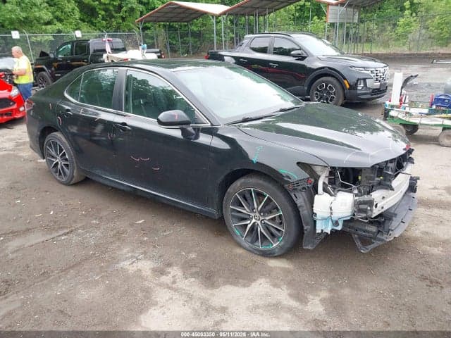 2021 TOYOTA CAMRY SE AWD - 1