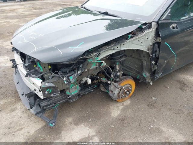 2021 TOYOTA CAMRY SE AWD 6