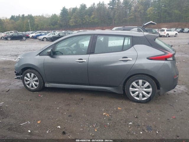 2022 NISSAN LEAF S 40 KWH 15