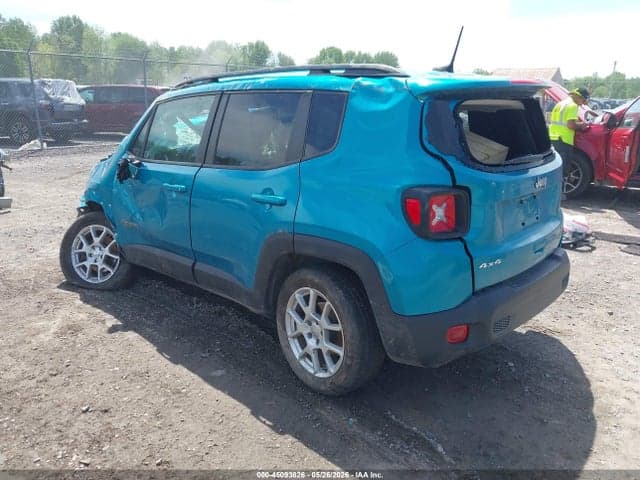 2021 JEEP RENEGADE LATITUDE 4X4 3