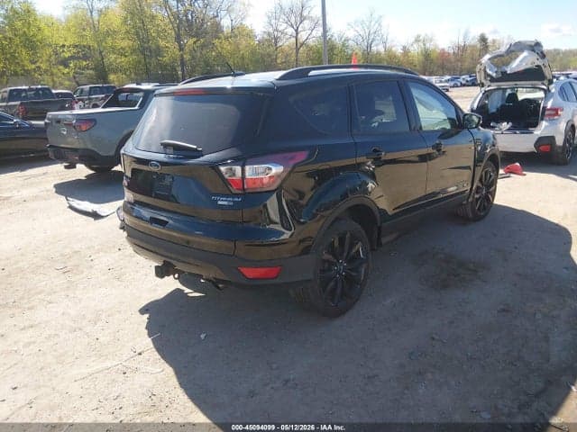 2017 FORD ESCAPE TITANIUM 4