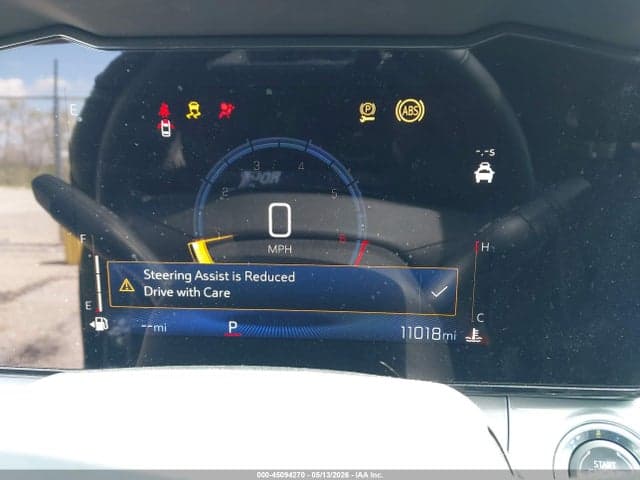 2025 CHEVROLET TRAX FWD LT 7