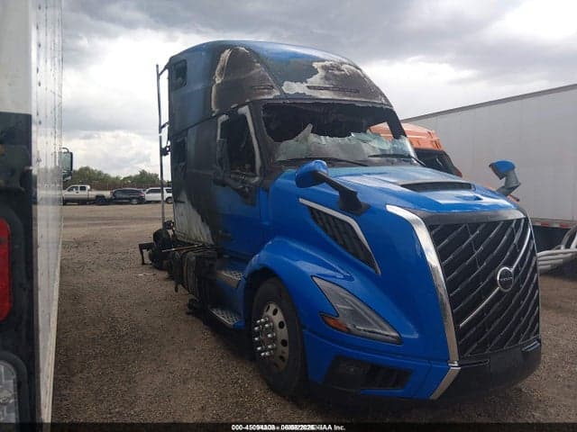 2026 VOLVO NEW VNL 1