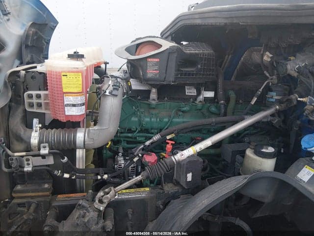 2026 VOLVO NEW VNL 10