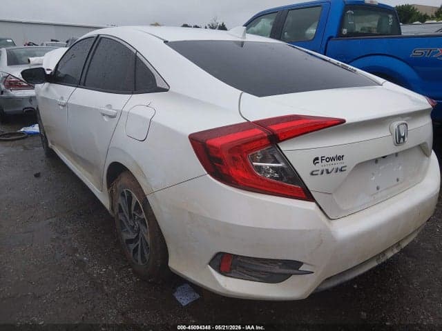 2017 HONDA CIVIC EX 3