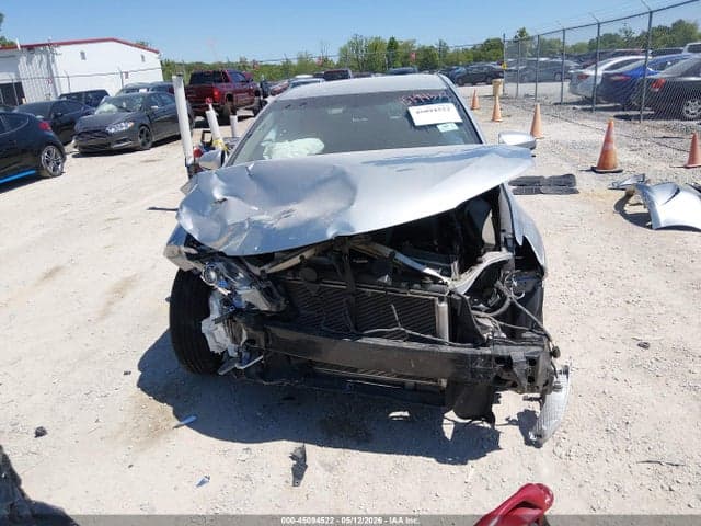 2017 TOYOTA CAMRY LE 12