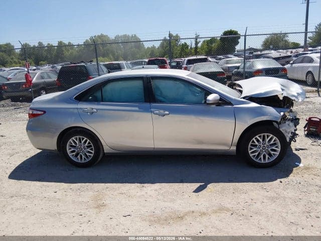 2017 TOYOTA CAMRY LE 13