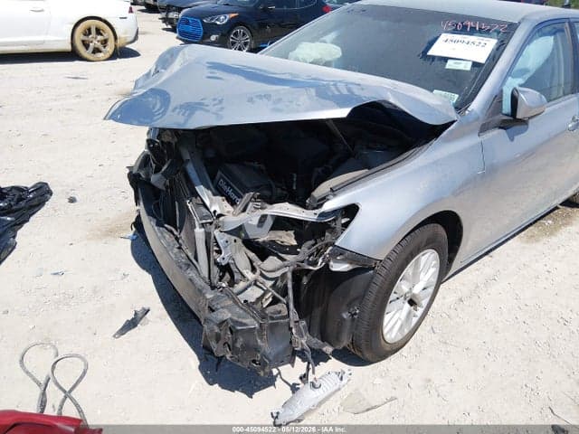 2017 TOYOTA CAMRY LE 6