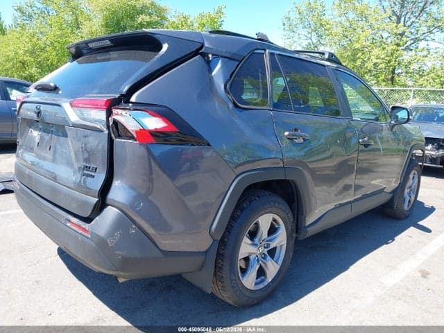 2025 TOYOTA RAV4 XLE 4