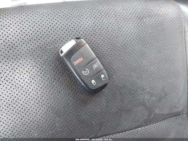 2020 DODGE DURANGO R/T 11