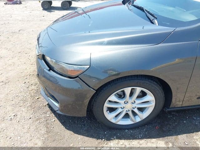 2017 CHEVROLET MALIBU 1LT 18