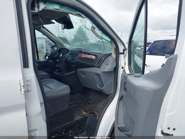2017 FORD TRANSIT-150 5