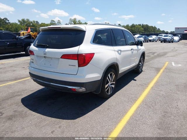 2017 HONDA PILOT TOURING 4