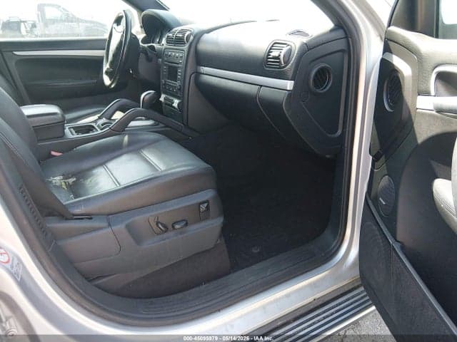 2009 PORSCHE CAYENNE 5