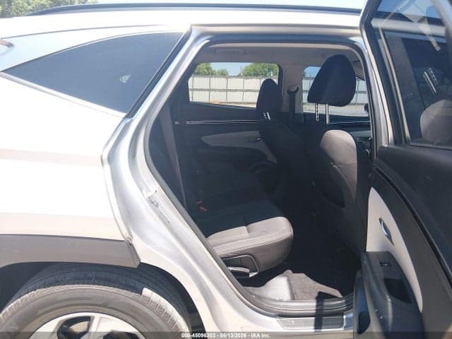2022 HYUNDAI TUCSON SEL 8