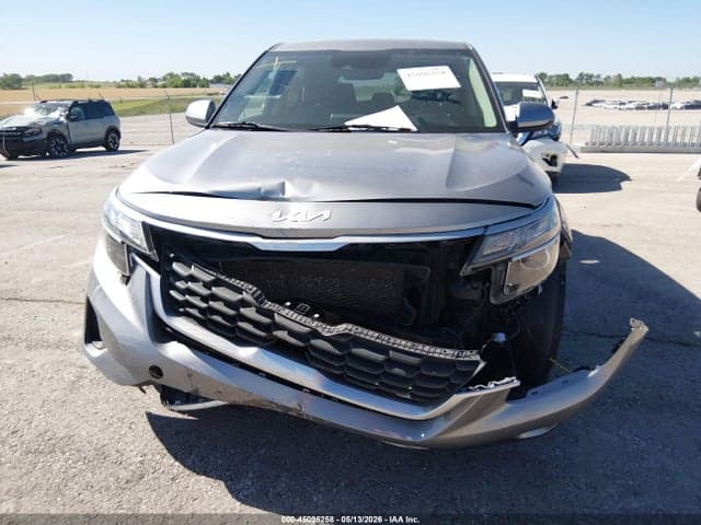 2022 KIA SELTOS LX 12