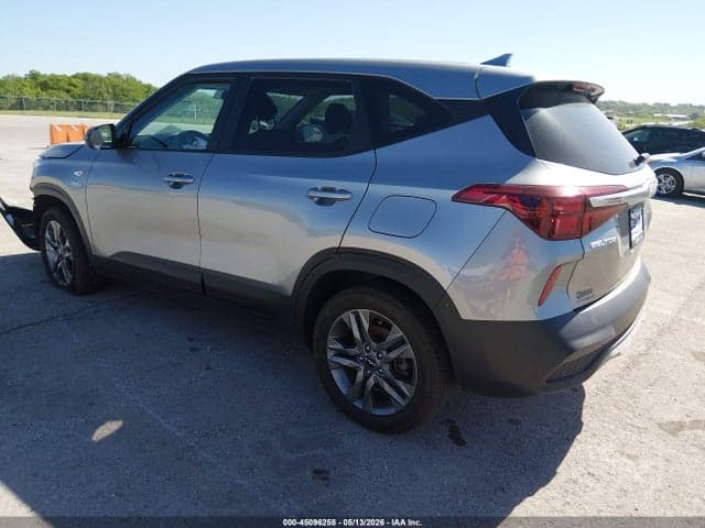 2022 KIA SELTOS LX 3