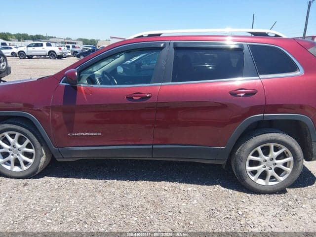 2018 JEEP CHEROKEE LATITUDE FWD 15
