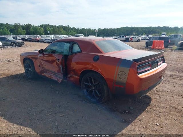 2021 DODGE CHALLENGER SXT 3