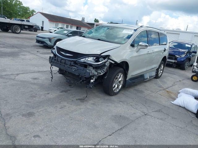 2017 CHRYSLER PACIFICA LIMITED 2