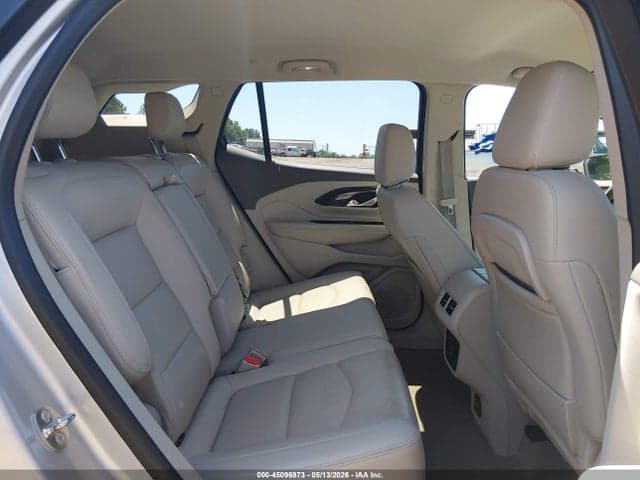 2019 GMC TERRAIN DENALI 8
