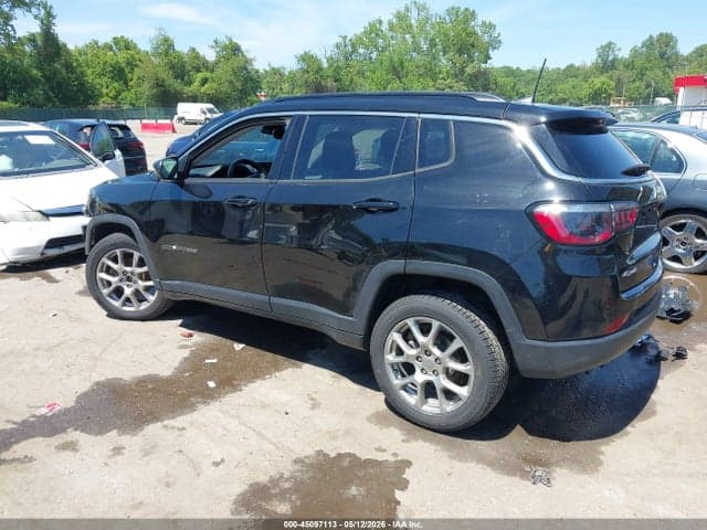 2022 JEEP COMPASS LATITUDE LUX 4X4 3