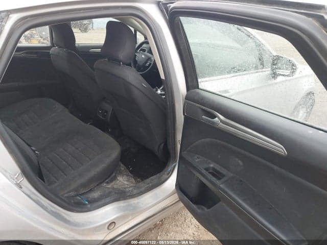 2019 FORD FUSION SE 8