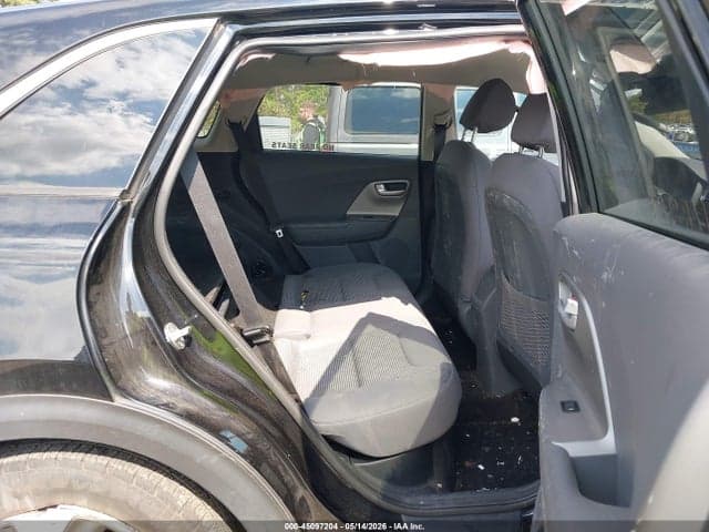 2018 KIA NIRO LX 8