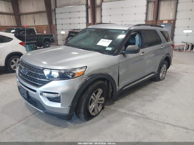 2022 FORD EXPLORER XLT 2