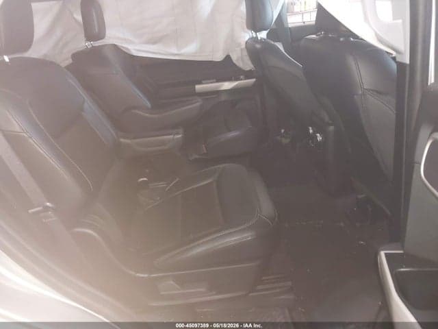 2022 FORD EXPLORER XLT 8