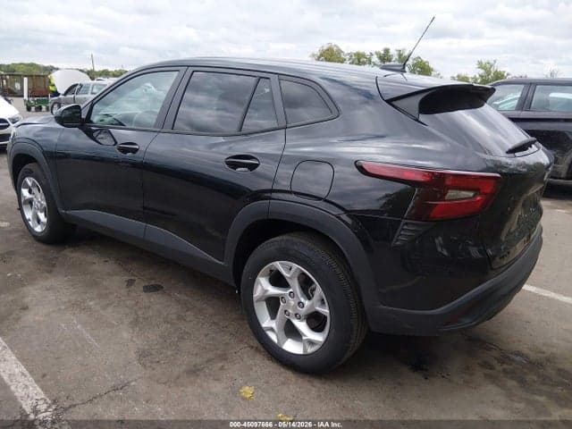 2025 CHEVROLET TRAX FWD LS 4