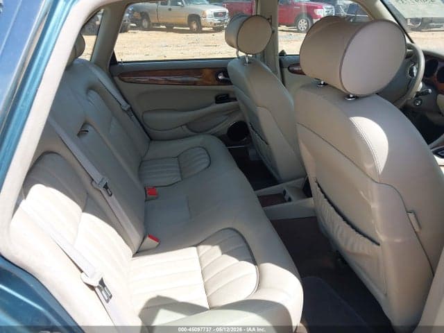 2001 JAGUAR XJ8 8