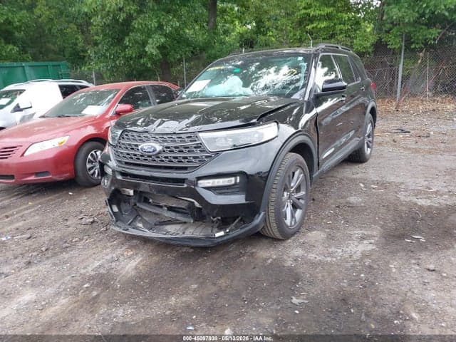 2022 FORD EXPLORER XLT 2