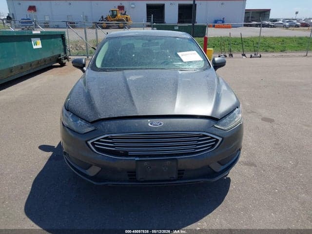 2017 FORD FUSION SE 12