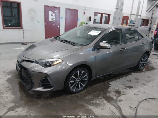 2018 TOYOTA COROLLA XSE 2