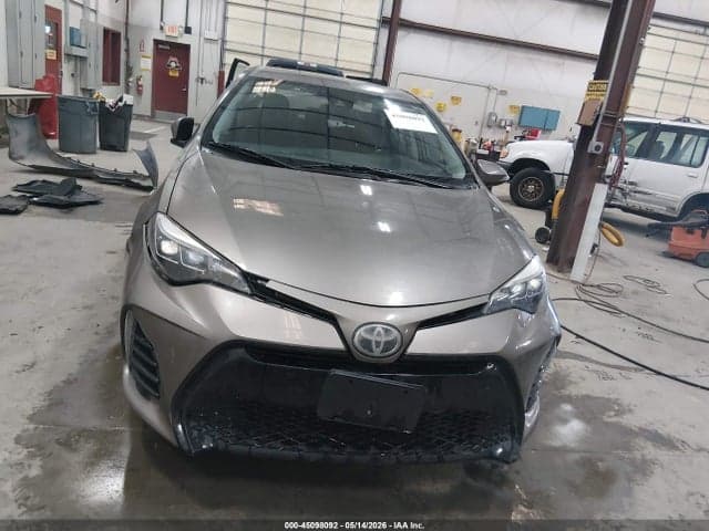 2018 TOYOTA COROLLA XSE 13
