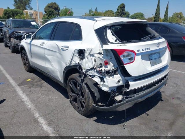 2018 MERCEDES-BENZ GLA 250 3