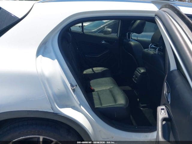 2018 MERCEDES-BENZ GLA 250 8