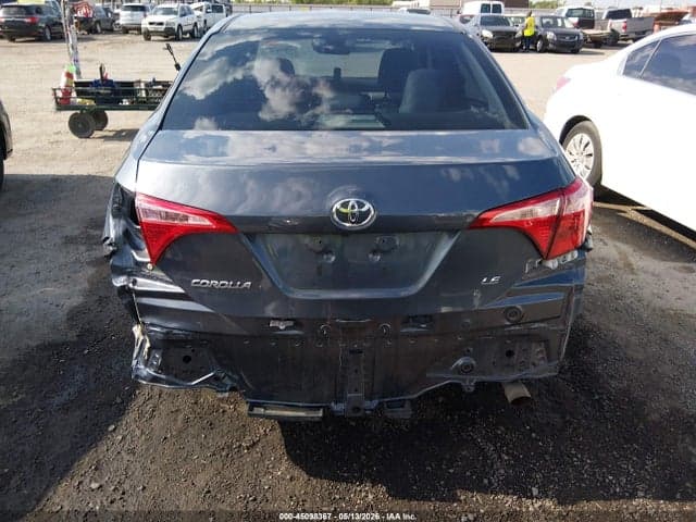 2019 TOYOTA COROLLA LE 17
