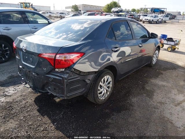 2019 TOYOTA COROLLA LE 4