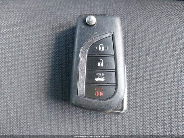 2020 TOYOTA COROLLA LE 11