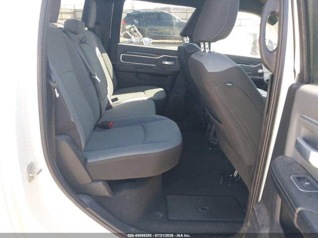 2023 RAM 3500 BIG HORN 4X4 8' BOX 8
