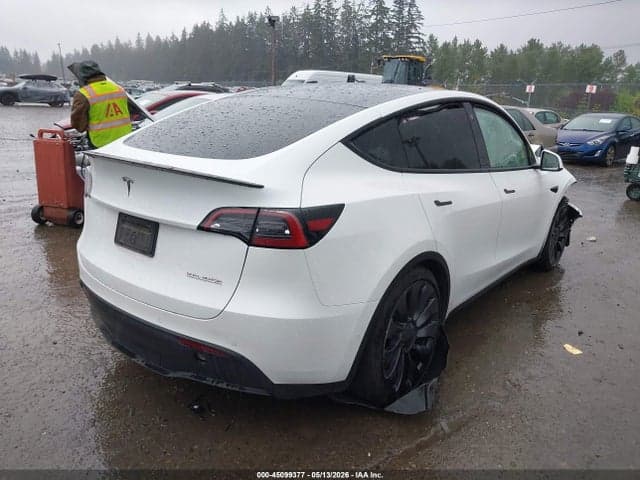 2022 TESLA MODEL Y PERFORMANCE DUAL MOTOR ALL-WHEEL DRIVE 4