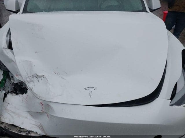 2022 TESLA MODEL Y PERFORMANCE DUAL MOTOR ALL-WHEEL DRIVE 10