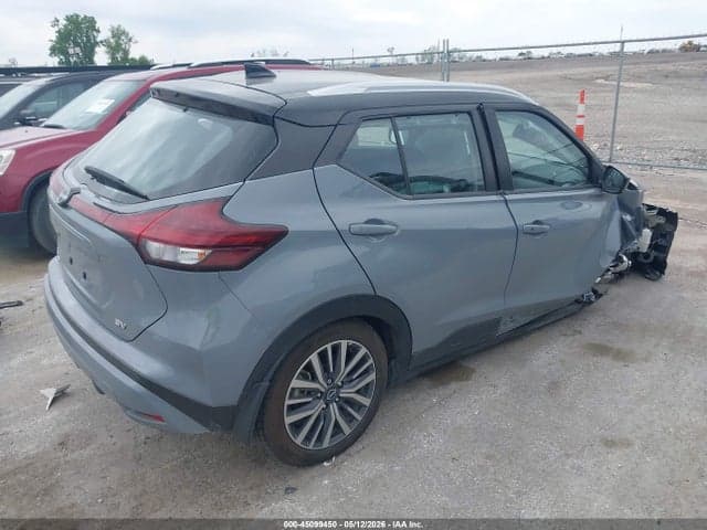 2023 NISSAN KICKS SV XTRONIC CVT 4