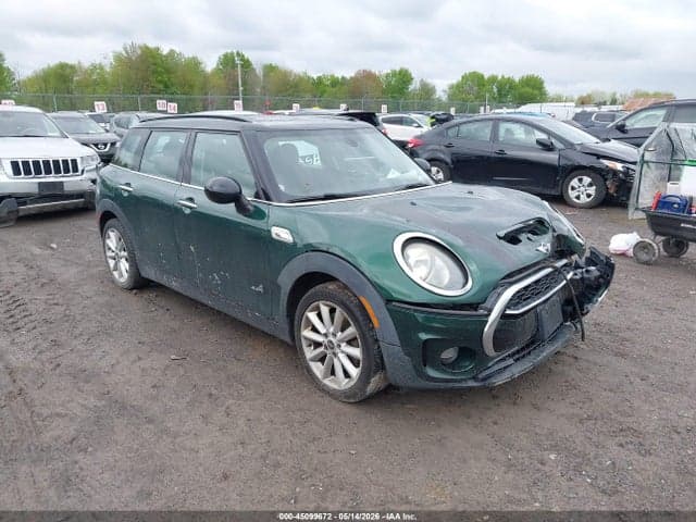 2017 MINI CLUBMAN COOPER
