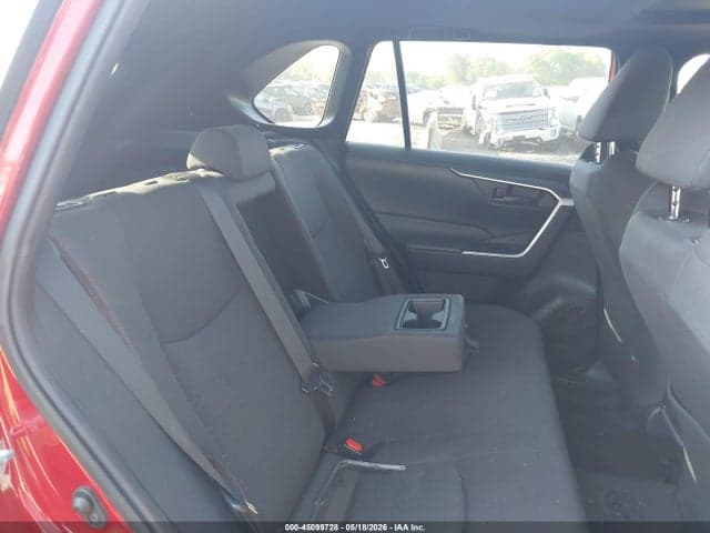 2021 TOYOTA RAV4 PRIME SE 8